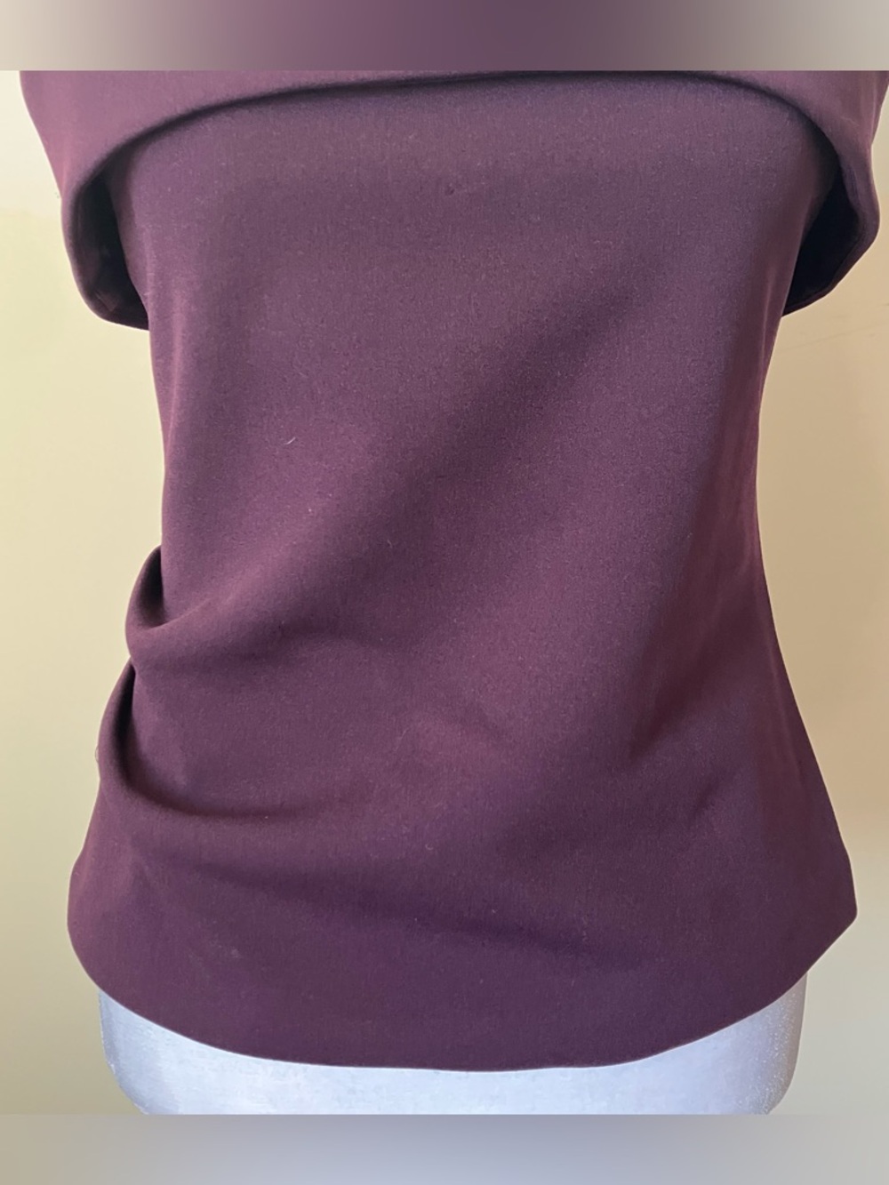 Babaton by Aritzia FigureKnit Eyecatcher Structured Crepe Tube Top size Medium - Picture 9 of 12